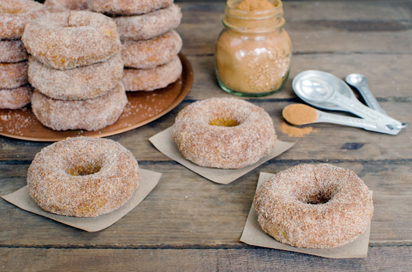 Healthy Baked Pumpkin Spice Donuts Recipe for Fall!