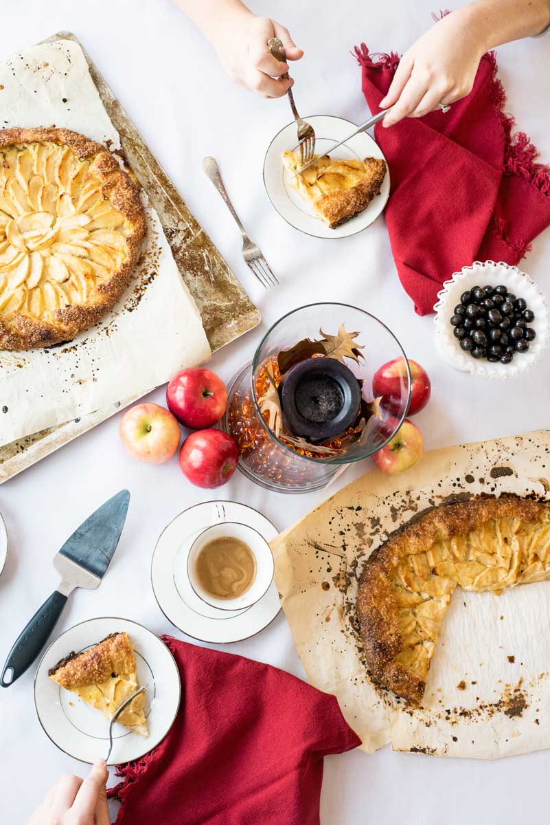 Pretty Rustic Apple Cream Cheese Rustic Pie - the perfect fall tart recipe